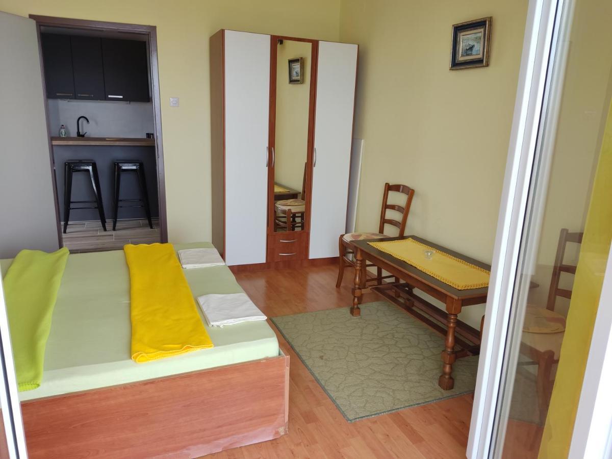 Apartment Varga Sveti Juraj Extérieur photo